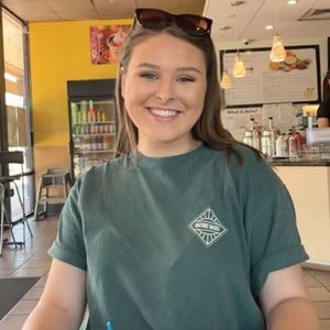 Meet your Posher, Emma